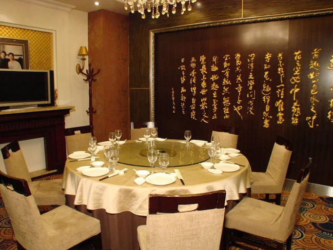 Food & Drinks 5, Zhongdian Hotel, Shanghai