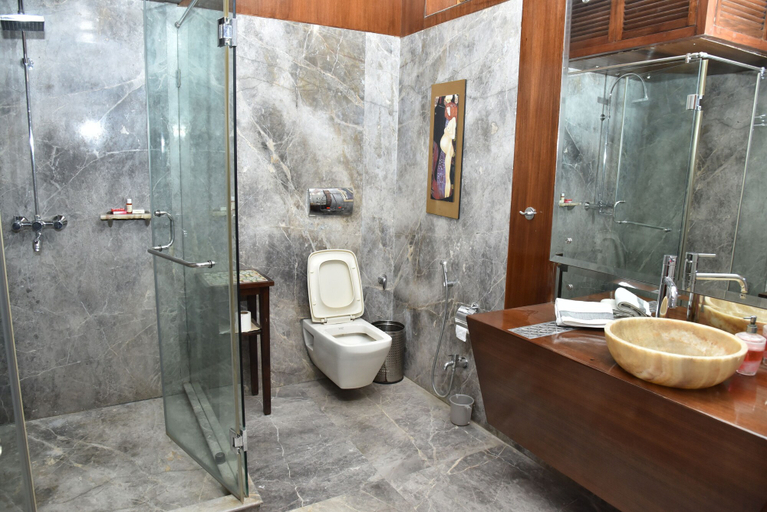 Bathroom 3, Otara Luxury Homestay, Jodhpur