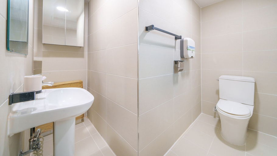 Bathroom 4, Daebudo Dekapo Pension, Ansan