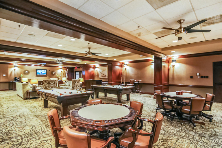 Food & Drinks 5, San Luis Manor, Galveston