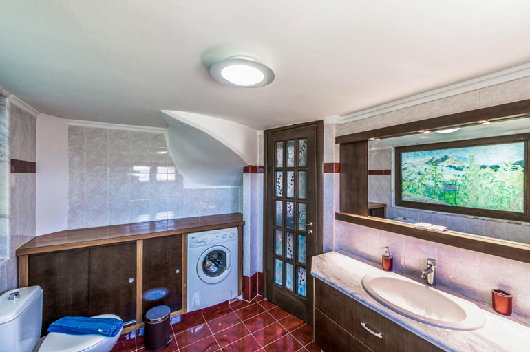 Room 4, Dim Art Villa - With Private Pool, Crete