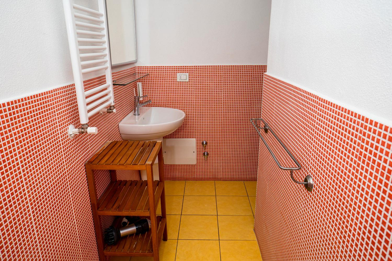 Others 3, Casa Junno, Foggia
