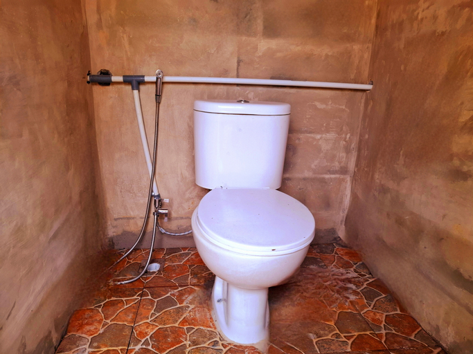 Bathroom 9