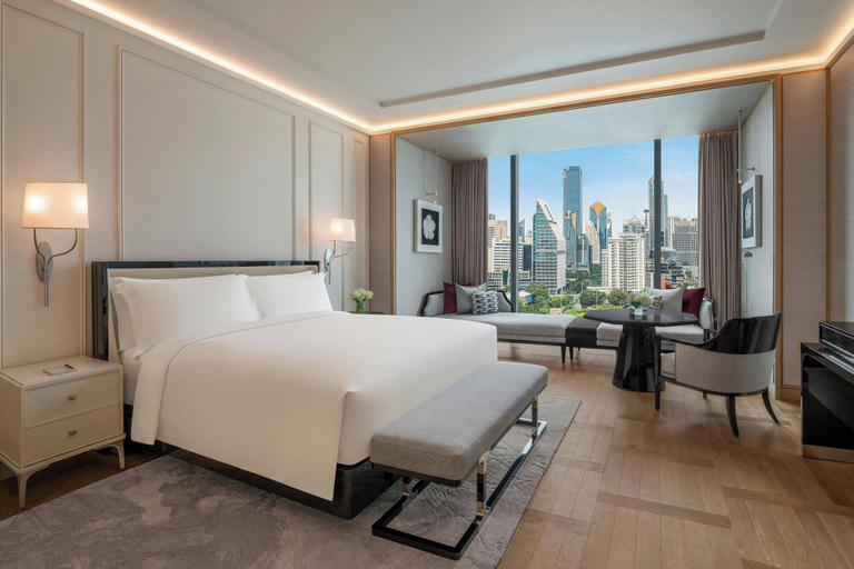 Bedroom 3, The Ritz-Carlton, Bangkok, Pathum Wan