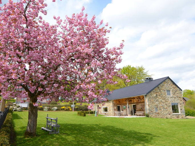 Exterior & Views 4, Beautiful Stone Cottage With Panoramic Views, Liège