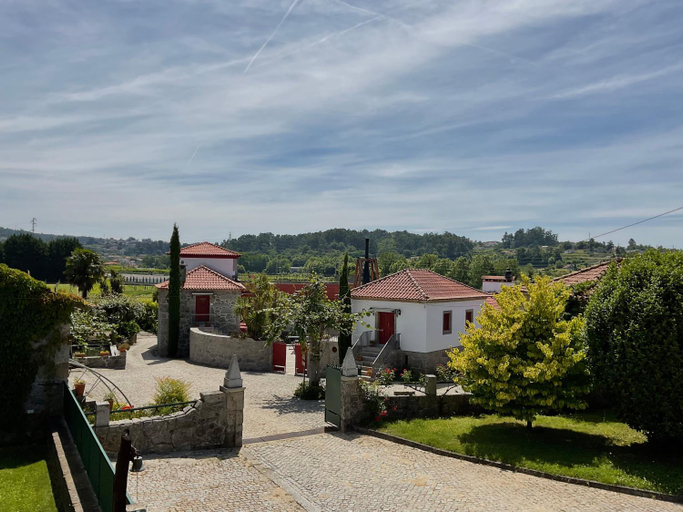 Others 4, Quinta de Maderne, Felgueiras