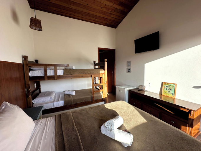 Bedroom 2, Pousada Lagoa do Rosa, Imbituba