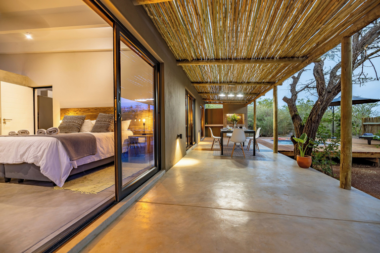 Bedroom 3, 444 on Taaibos Bush Villa, Mopani