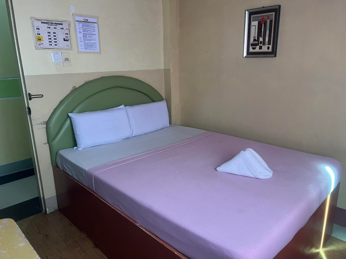 Bedroom 4, Rielena Plaza Hotel and Suites, Molave