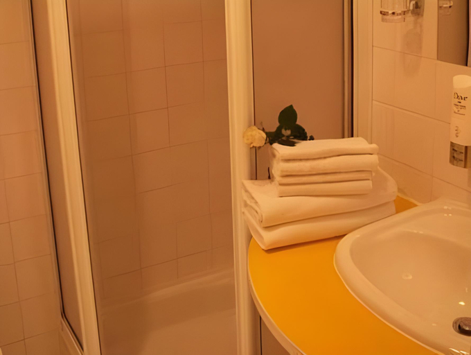 Bathroom 5