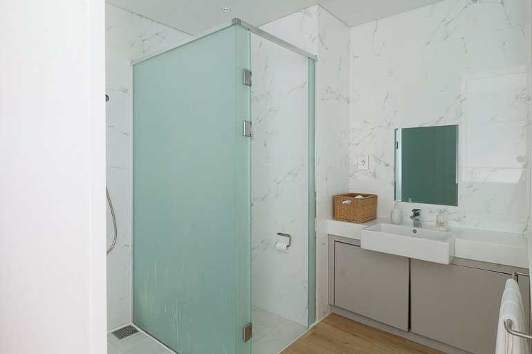 Bathroom 5