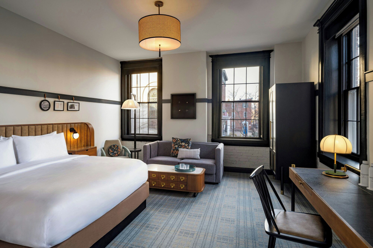 Bedroom 2, Visitation Hotel Frederick, a Tribute Portfolio Hotel, Frederick