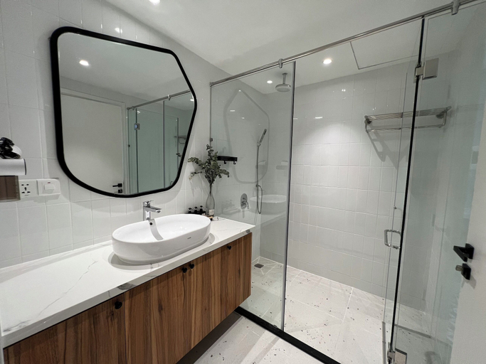 Bathroom 4