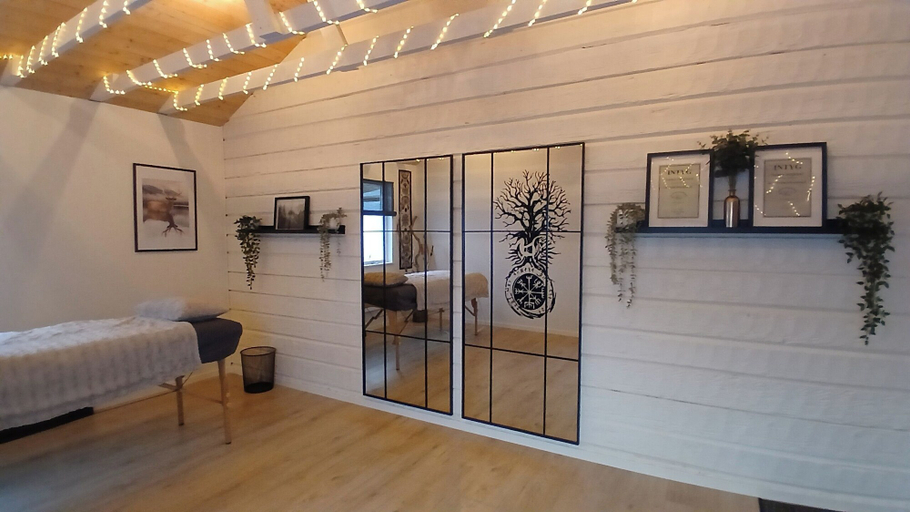 Spa 4, Romantic Loft, Cosy Hideaway With Fireplace, Laxå