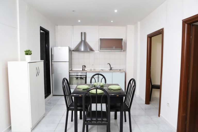 Others 1, Napoli Centrale Budget Apartment, Napoli