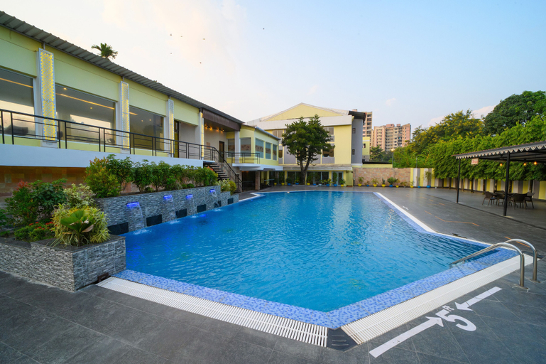 Sport & Beauty 5, Sinclairs Siliguri, Darjiling