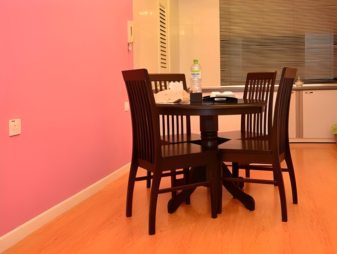 Dining Room 17
