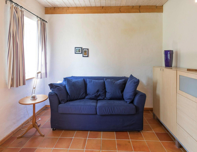 Living room 4, Liebevoll Eingerichtetes Ferienhaus in Langenhorn, Nordfriesland