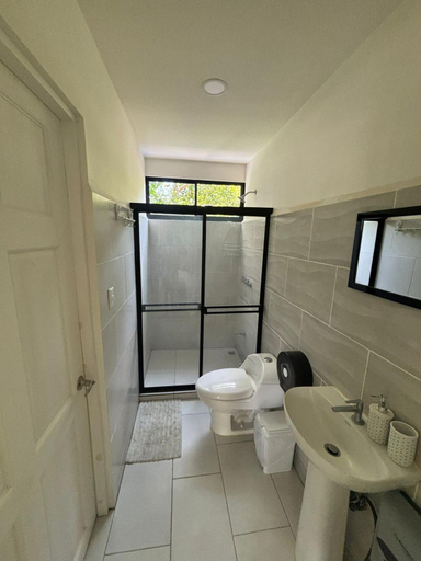 Bathroom 3, Casa Mar 1 Manzanillo Santa Teresa, Puntarenas