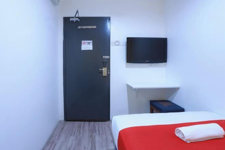 Bedroom 14