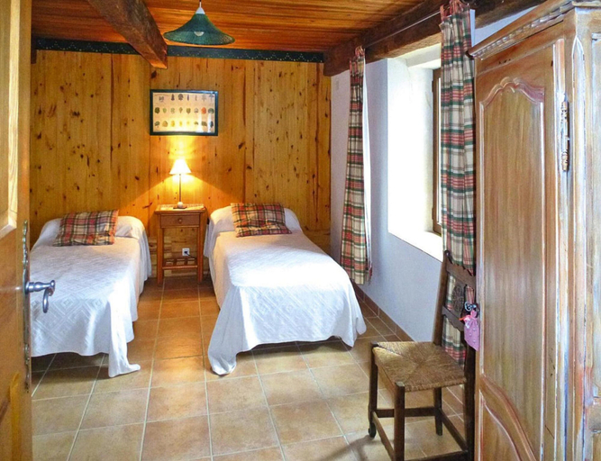 Bedroom 2, Private Garden House in Redortiers, Alpes-de-Haute-Provence