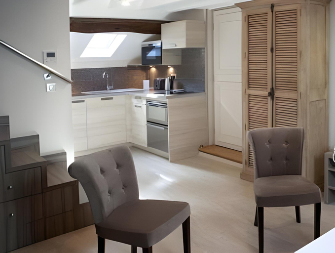 Dining Room 8