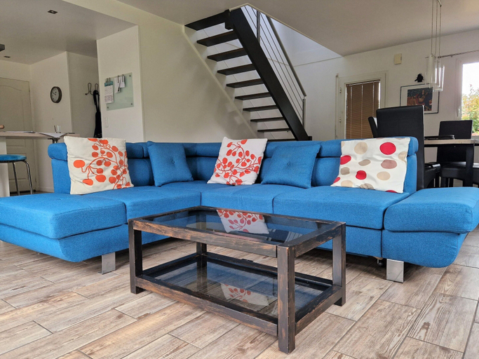 Living room, Comfortable Holiday Home, Near Goelo Coast, Pordic, Côtes-d'Armor