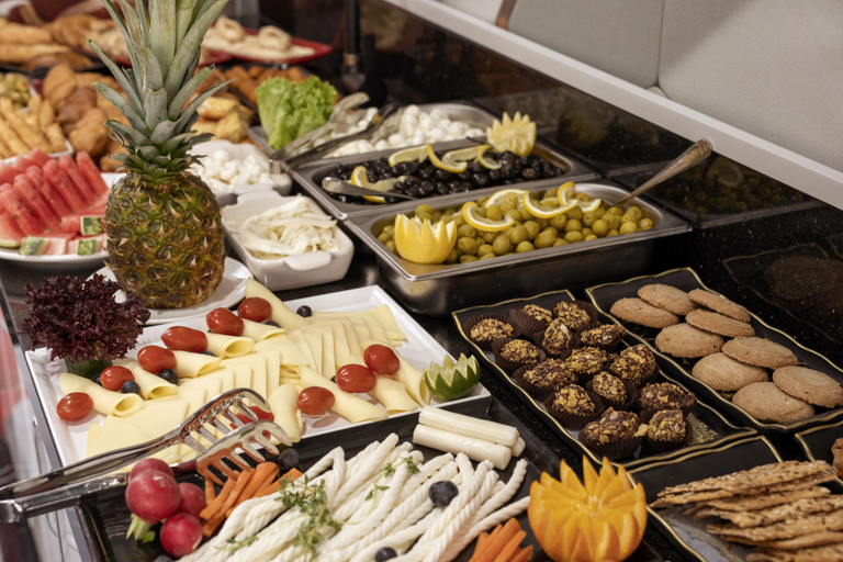 Food & Drinks 4, Med Airport Hotel, Arnavutkoy