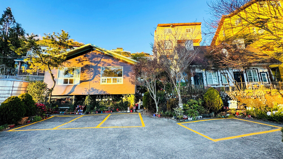 Exterior & Views 2, 31 Homestay, Nantou
