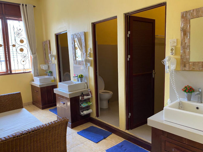 Bathroom 4, Desa Hostel, Buleleng