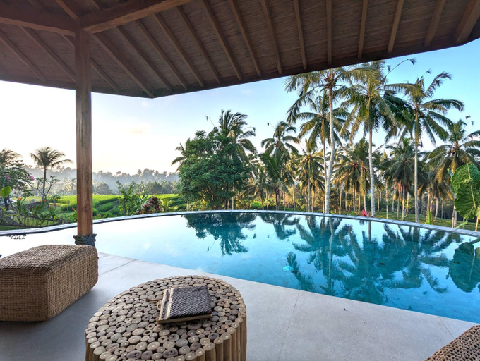 Swimming Pool 12