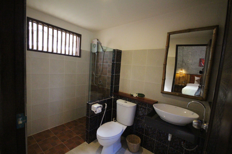 Bathroom 4, Coco Cape Lanta Resort, Ko Lanta