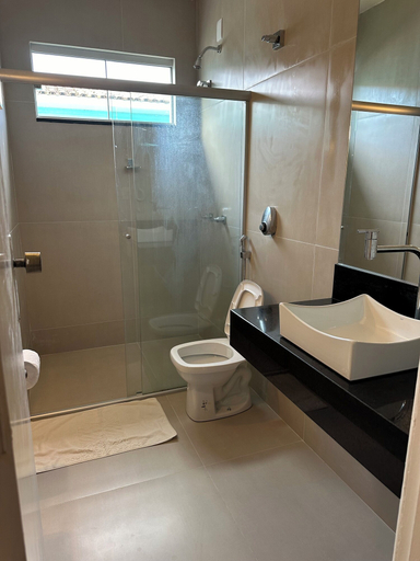 Bathroom 5, Hotel Paraiso Tropical, Alcobaca
