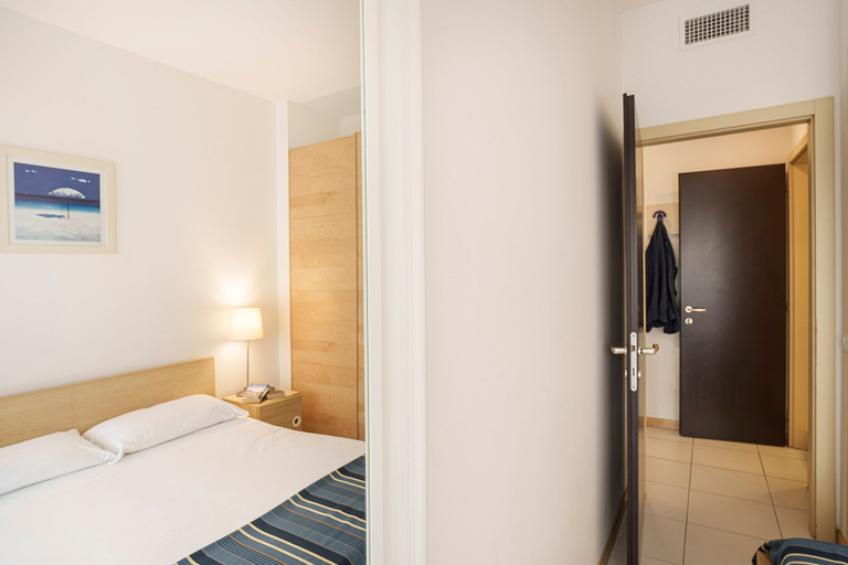 Bedroom 4, Isaresidence Holiday Resort, Venezia