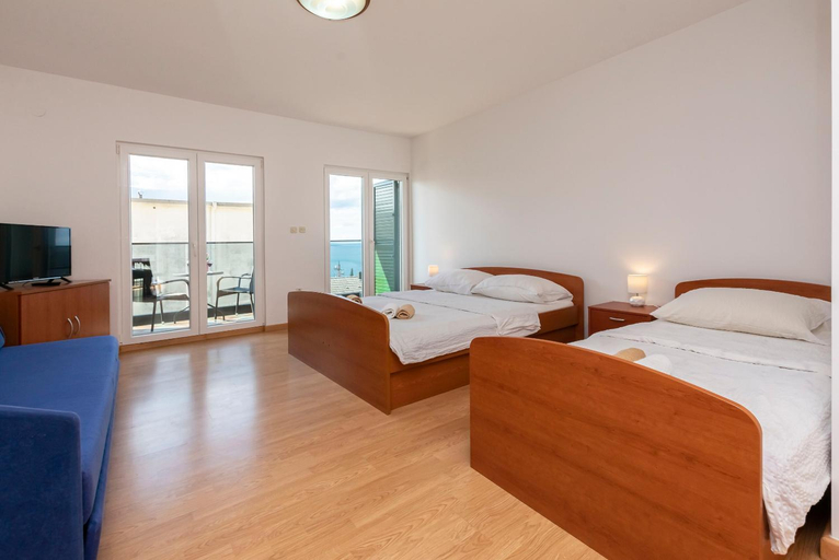 Bedroom 3, Apartments Villa Milas With Pool, Dugi Rat