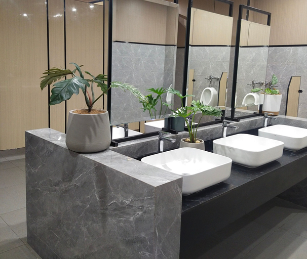 Bathroom 3, Iloilo Grand Hotel, Iloilo City