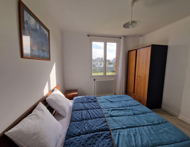 Room 5, Holiday Home in Port-blanc Near Les Dunes Beach, Côtes-d'Armor