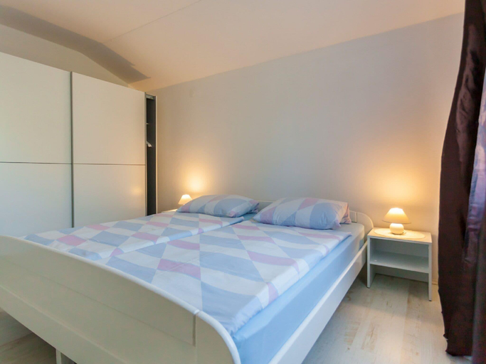 Bedroom, House apartment with roofed terrace, Malinska-Dubašnica