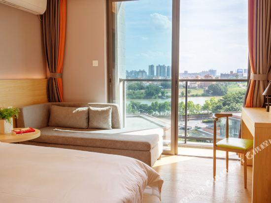 3, Yilong Ruige Apartment (Foshan Longjing Garden Lanshi Subway Station Branch), Foshan