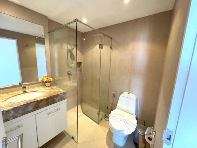 Bathroom 4, Kata Ocean view private apartment by Lofty, Phuket Island