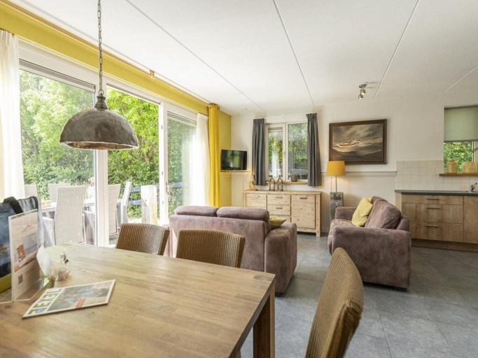 Living room 2, Detached 6 Pers Holiday Home, Texel