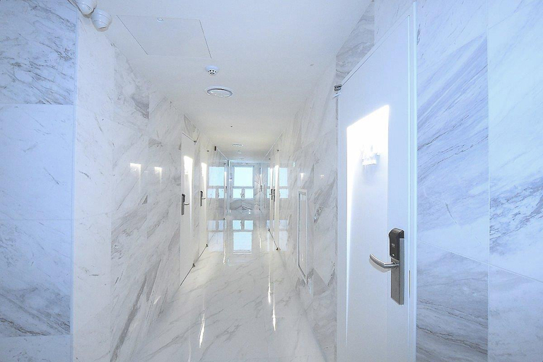 Others 5, Gwanganli Hotel 1, Suyeong