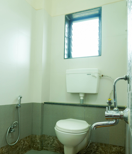 Bathroom, Forest Leaf, Satara