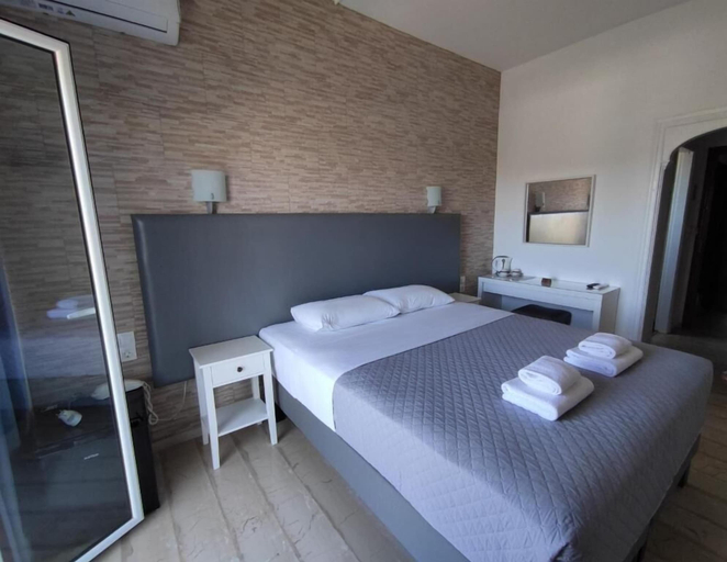 Bedroom 4, Hotel Tina, Ionian Islands
