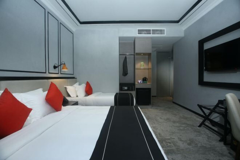 Bedroom 6