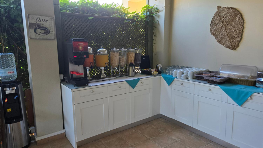 Food & Drinks 4, Eleana Boutique Hotel & Blue Infinity, Ionian Islands