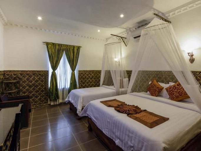 Bedroom 24