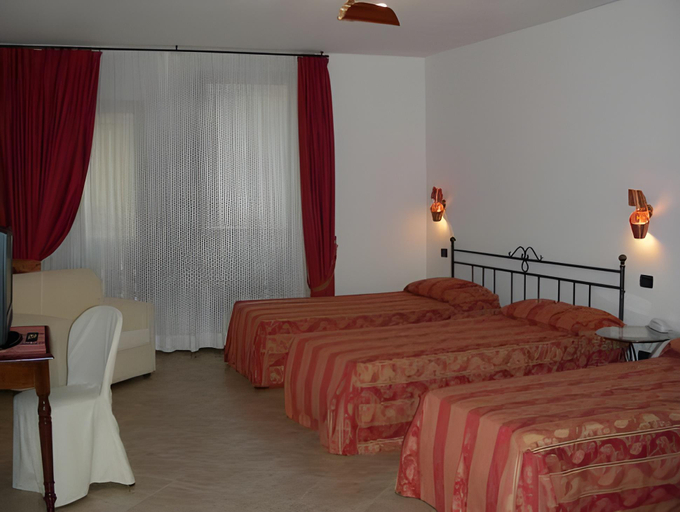Bedroom 9