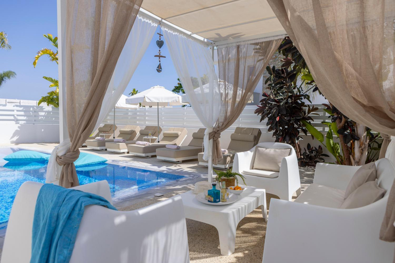 Food & Drinks 5, Fig Tree Bay Residences 1 Lantiana Villa