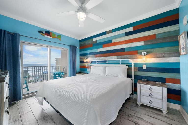 Bedroom 3, Crystal Tower 601, Baldwin